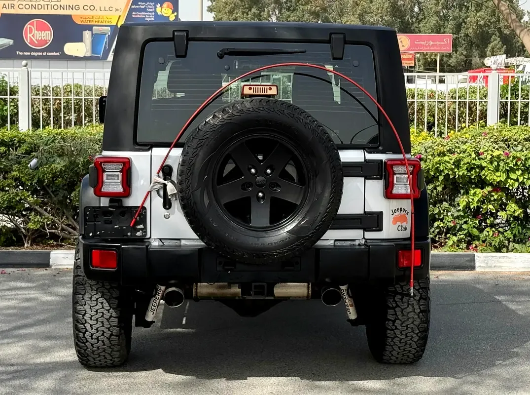 Jeep Wrangler 3.6 AT (284 حصان) - 10