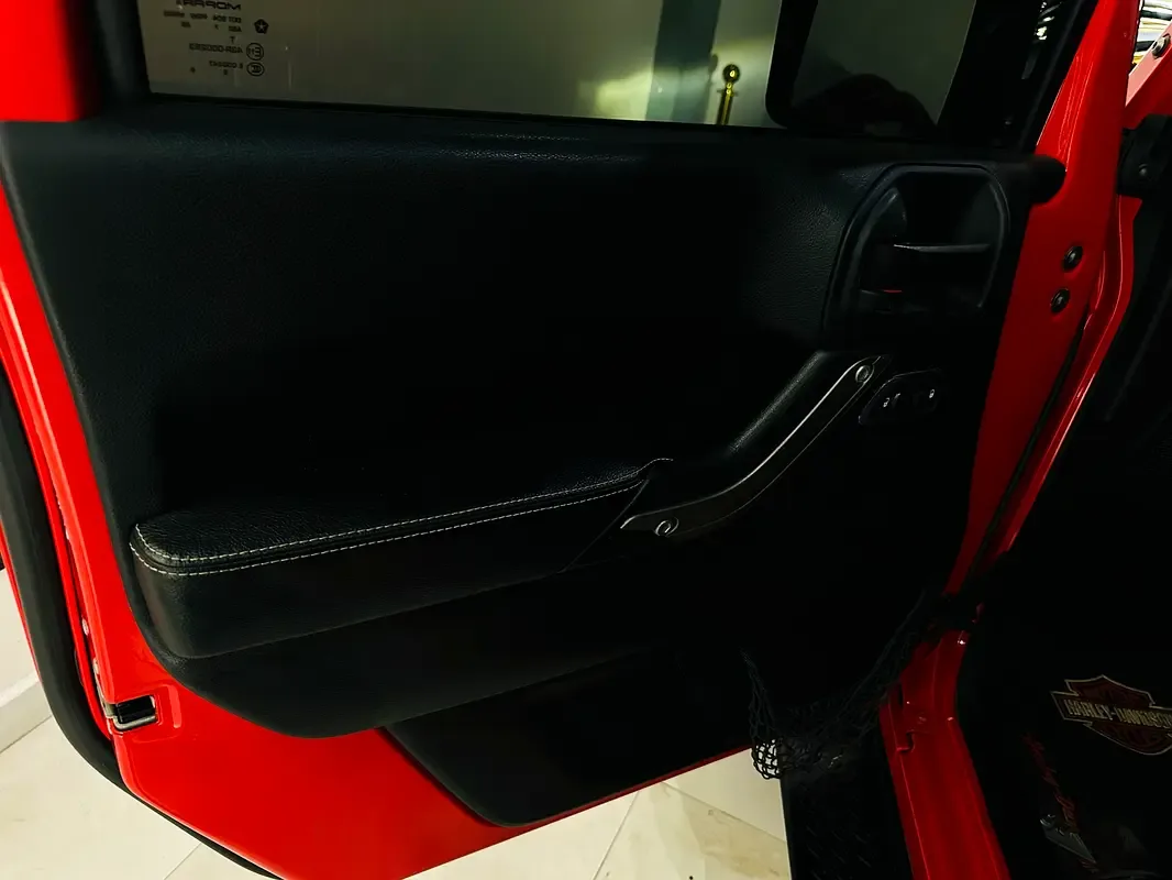 Jeep Wrangler 3.6 AT (284 حصان) - 9