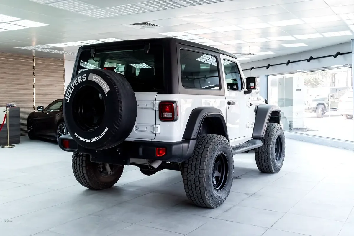 Jeep Wrangler 3.6 AT (284 حصان) - 5