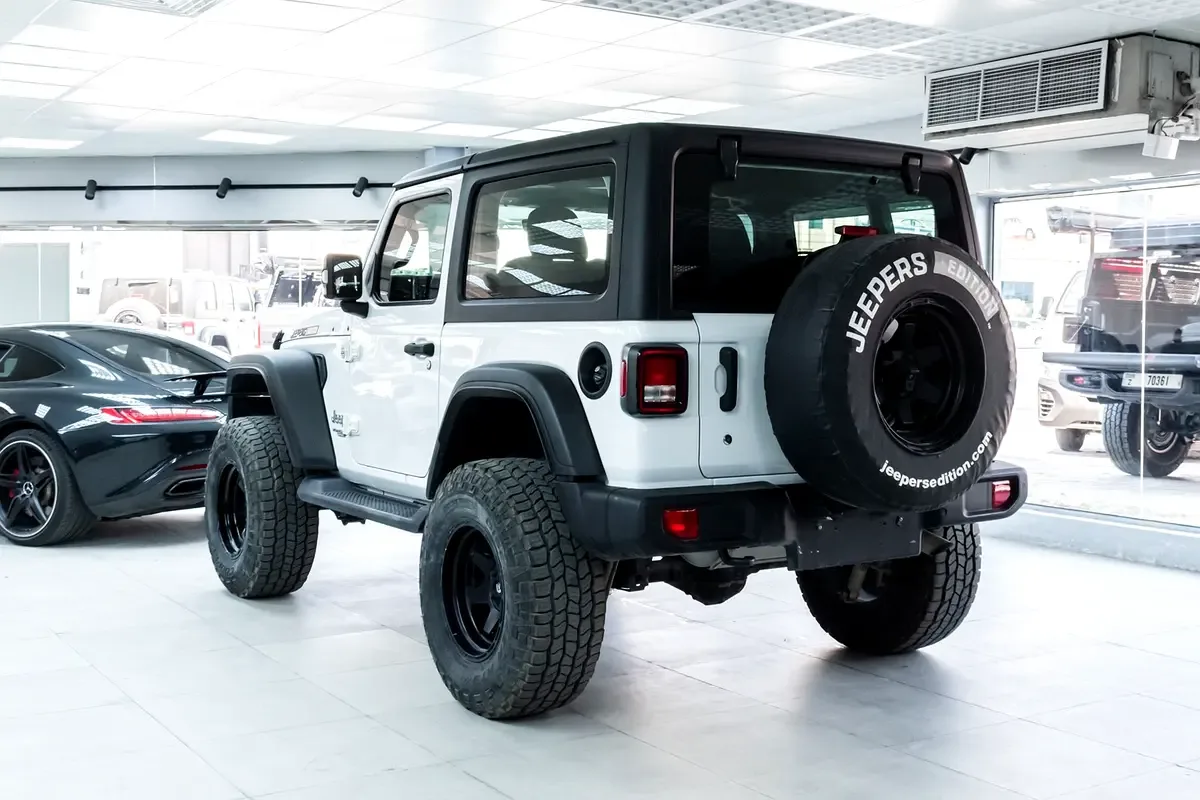 Jeep Wrangler 3.6 AT (284 حصان) - 6