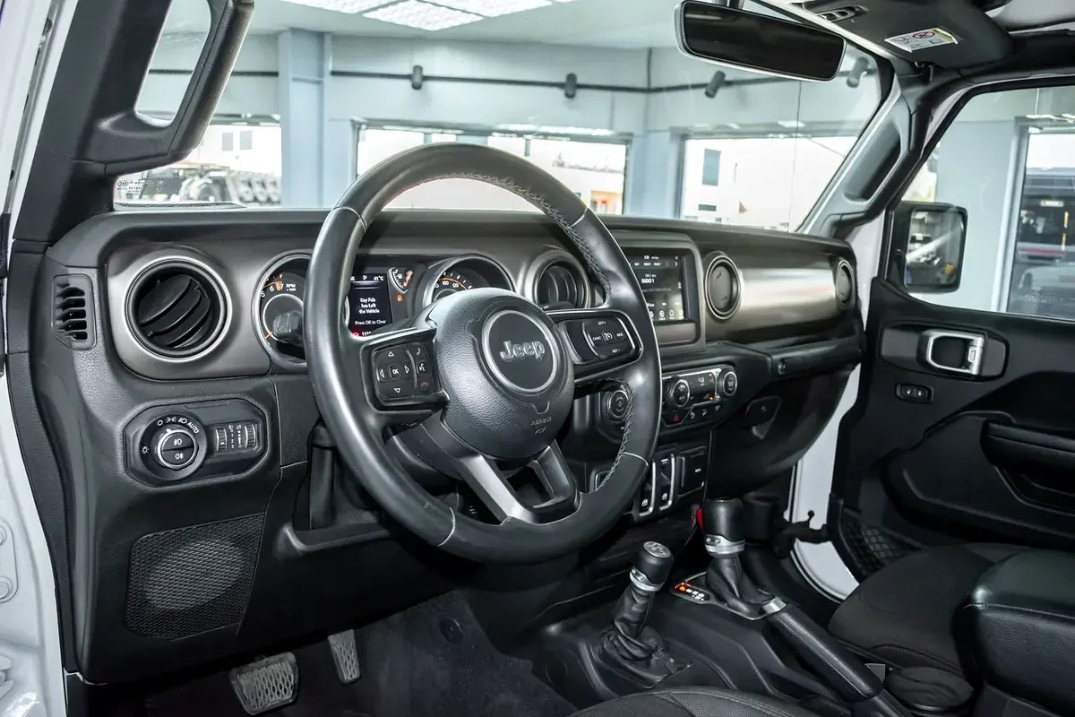 Jeep Wrangler 3.6 AT (284 حصان) - 9