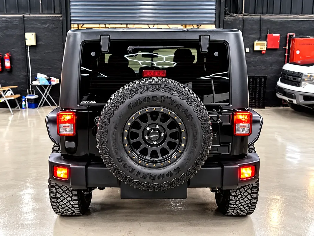 Jeep Wrangler 3.6 AT (284 حصان) - 6