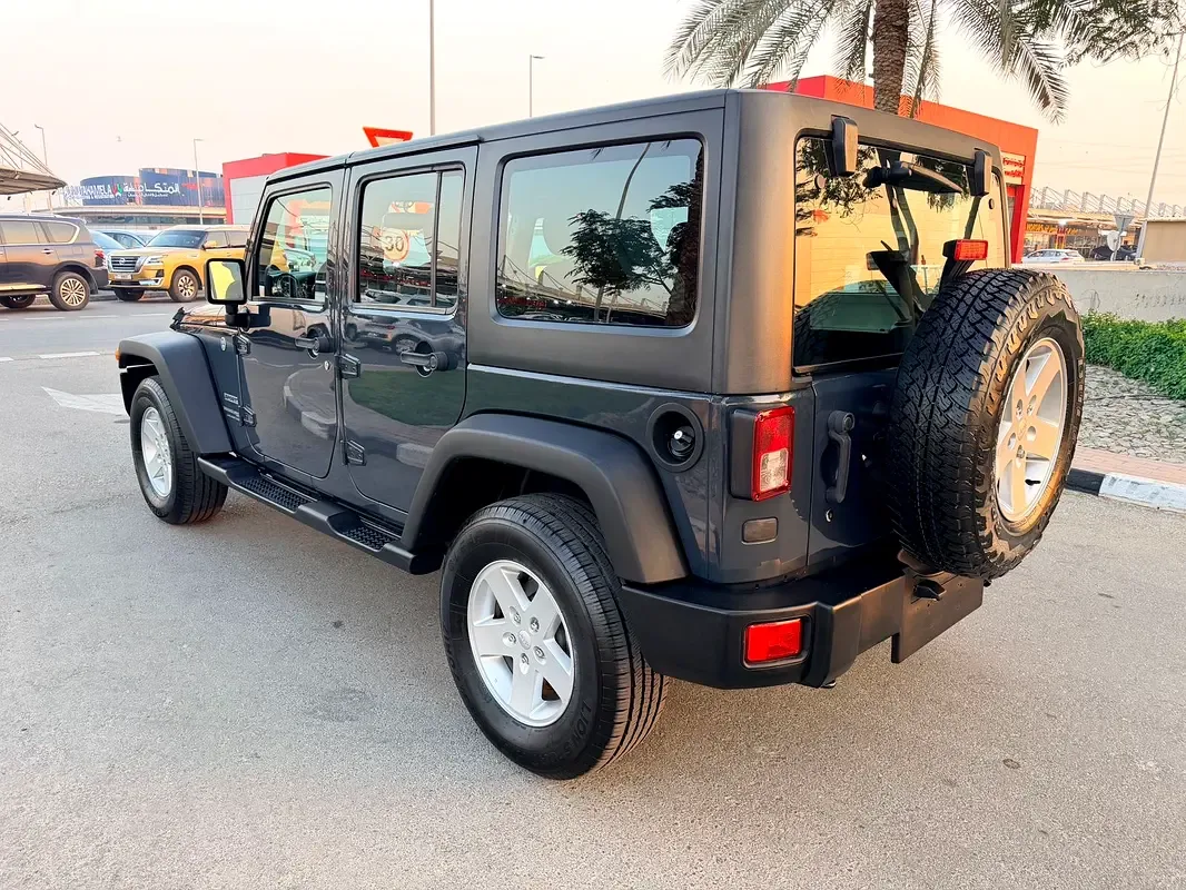 Jeep Wrangler 3.6 AT (286 حصان) - 8