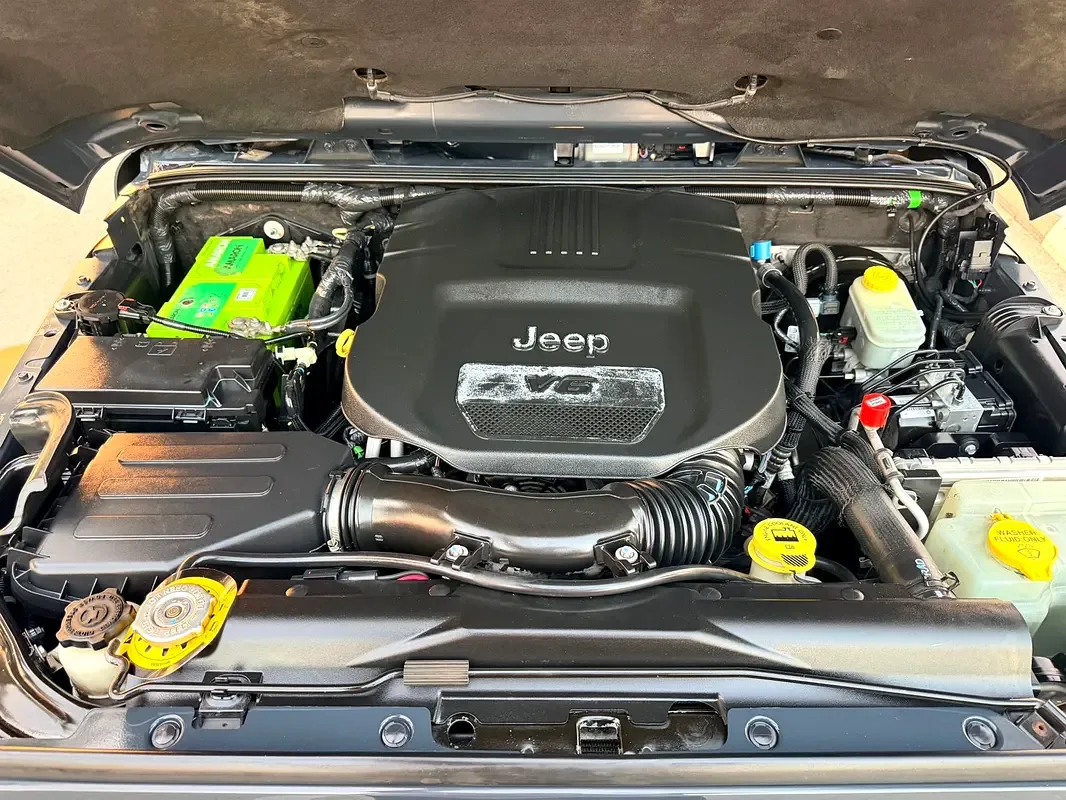 Jeep Wrangler 3.6 AT (286 حصان) - 19
