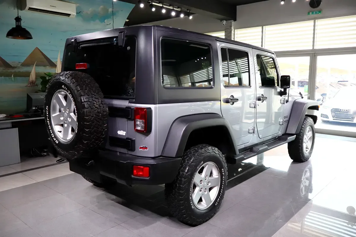 Jeep Wrangler 3.6 AT (286 hp) - 6