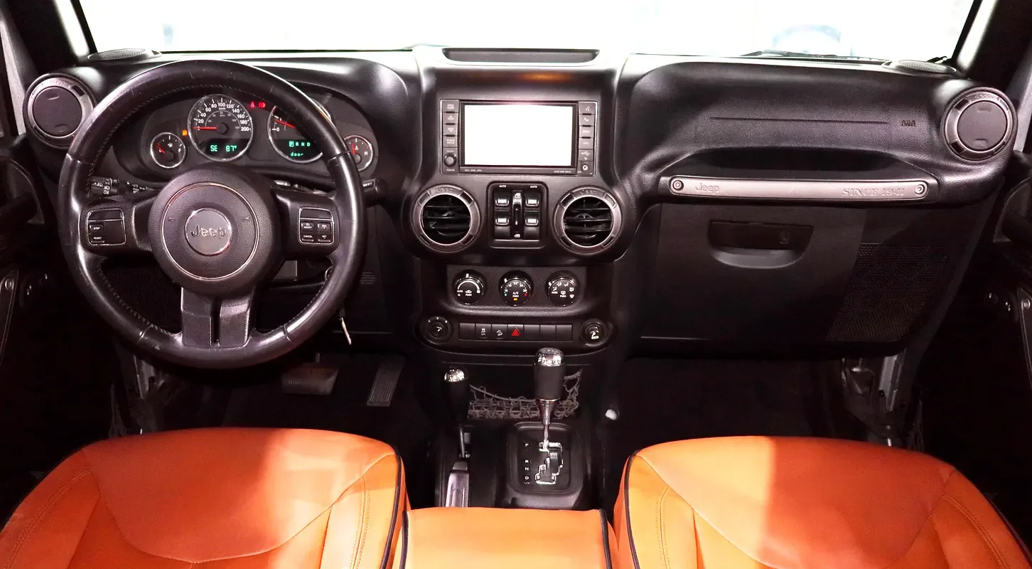 Jeep Wrangler 3.6 AT (286 hp) - 12