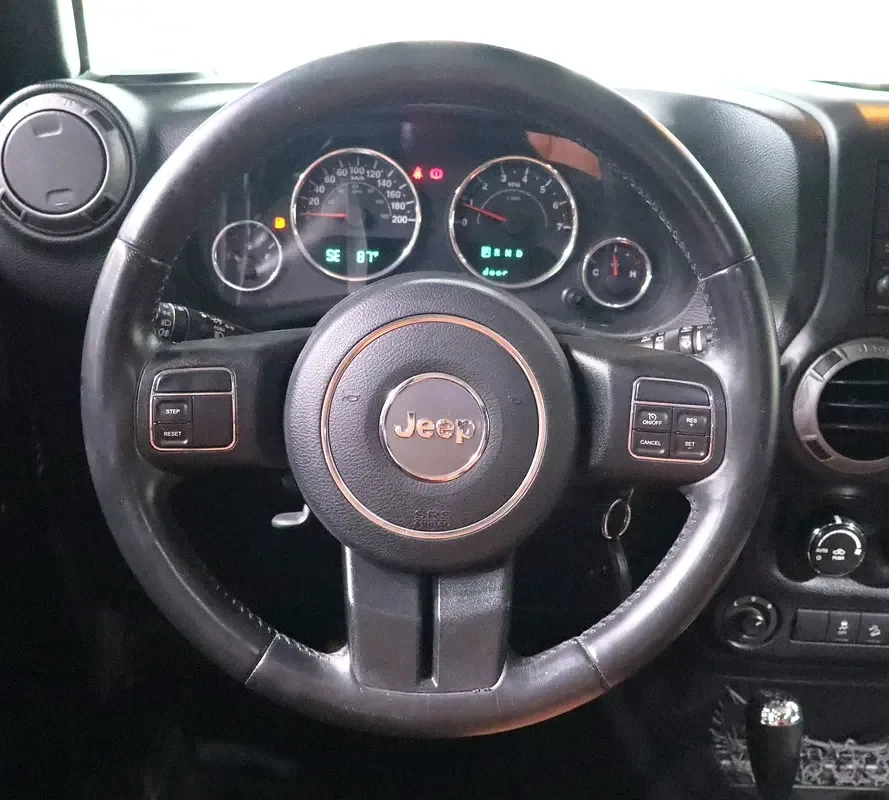 Jeep Wrangler 3.6 AT (286 hp) - 14