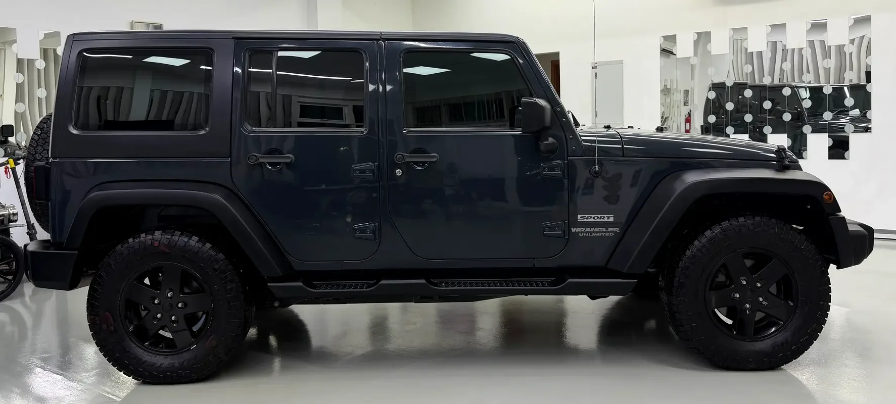 Jeep Wrangler 3.6 AT (286 hp) - 4