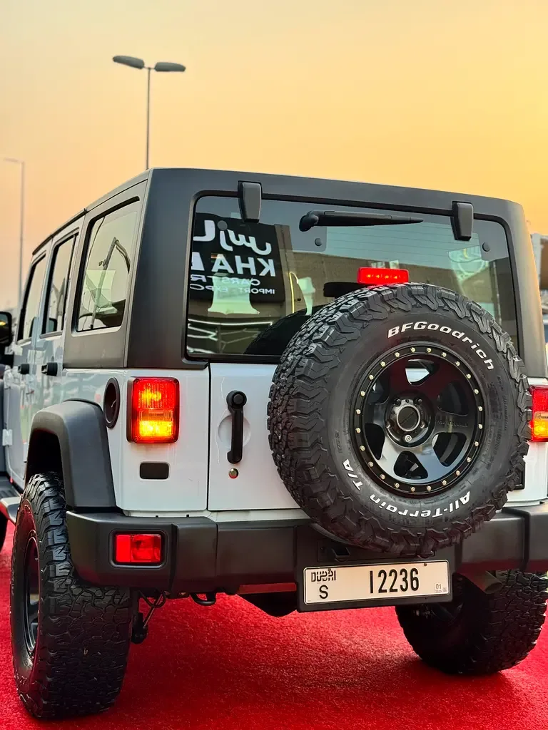 Jeep Wrangler 3.6 AT (286 hp) - 11