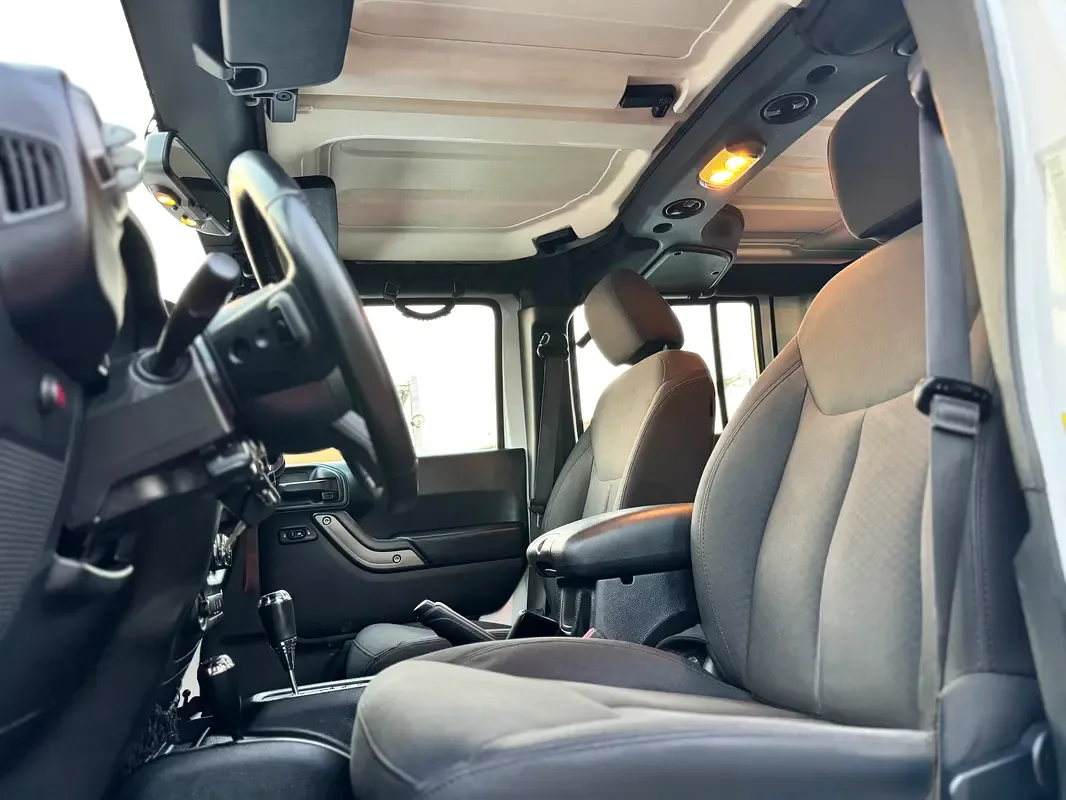 Jeep Wrangler 3.6 AT (286 hp) - 13