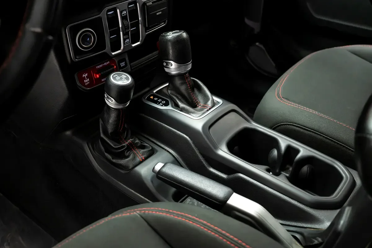 Jeep Wrangler 3.6 AT (286 hp) - 9