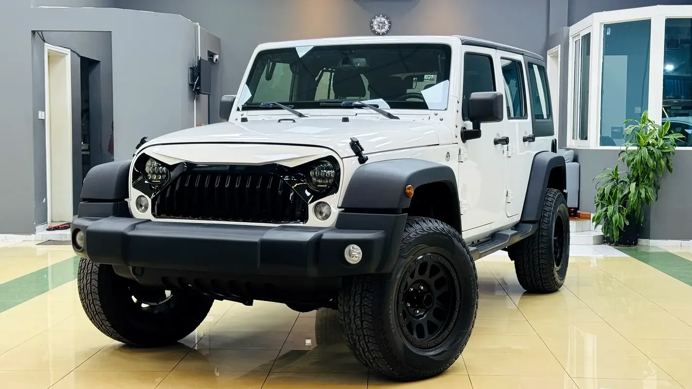 Jeep Wrangler 3.6 AT (286 حصان)