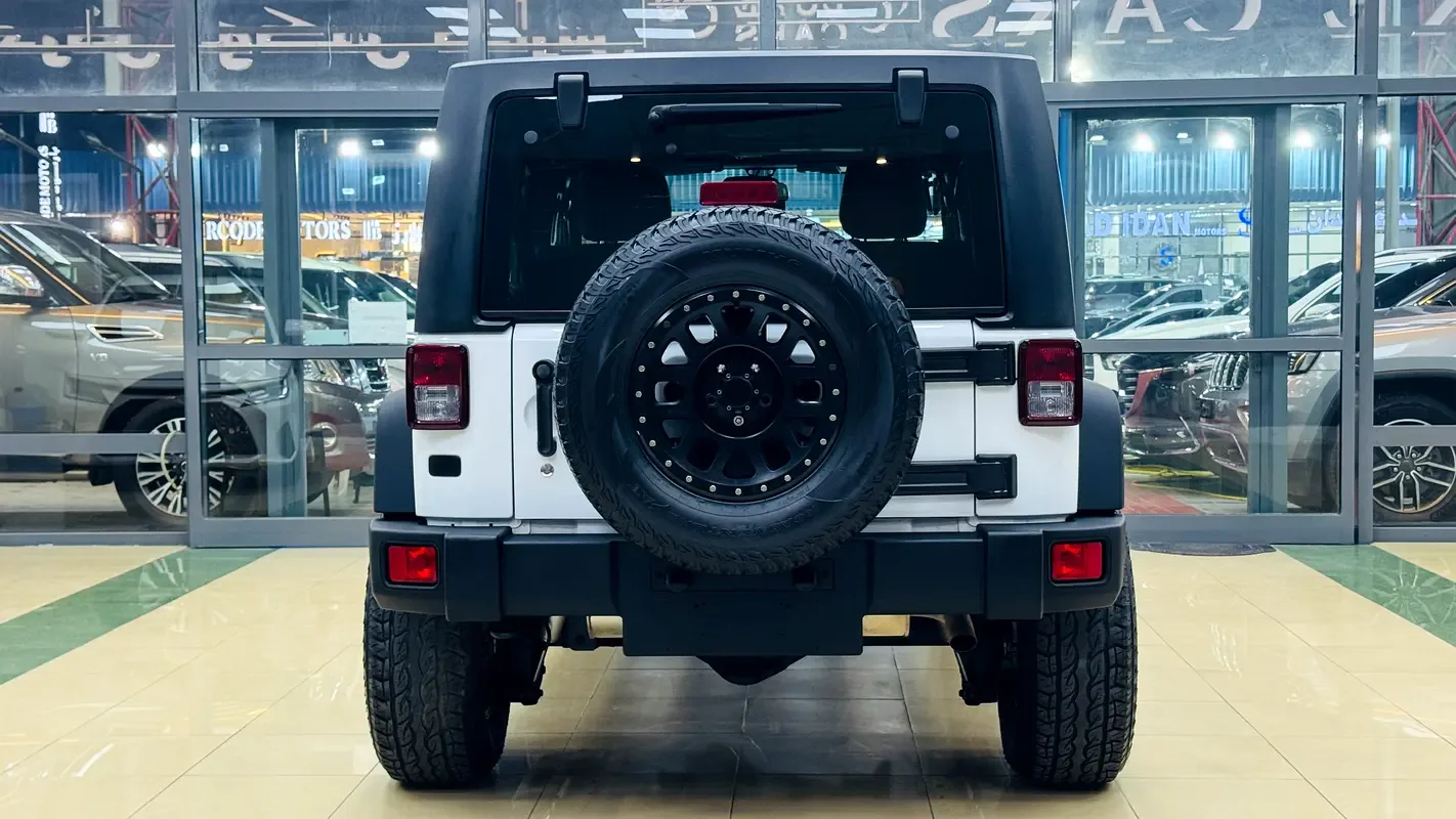 Jeep Wrangler 3.6 AT (286 حصان) - 6
