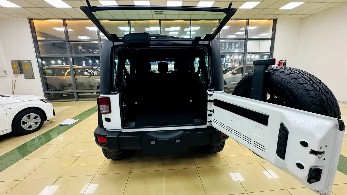 Jeep Wrangler 3.6 AT (286 حصان) - 13
