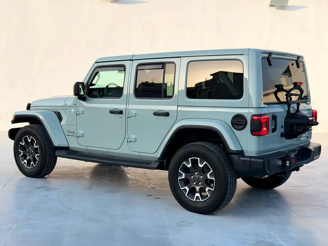 Jeep Wrangler 3.6 AT 4WD (290 حصان) - 4