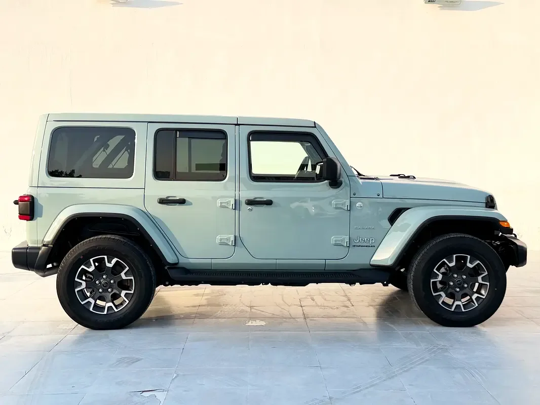 Jeep Wrangler 3.6 AT 4WD (290 حصان) - 5