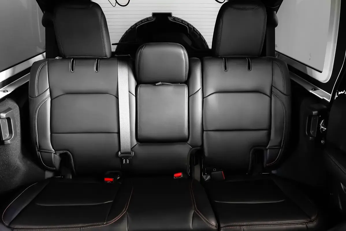 Jeep Wrangler 3.6 AT 4WD (290 hp) - 12