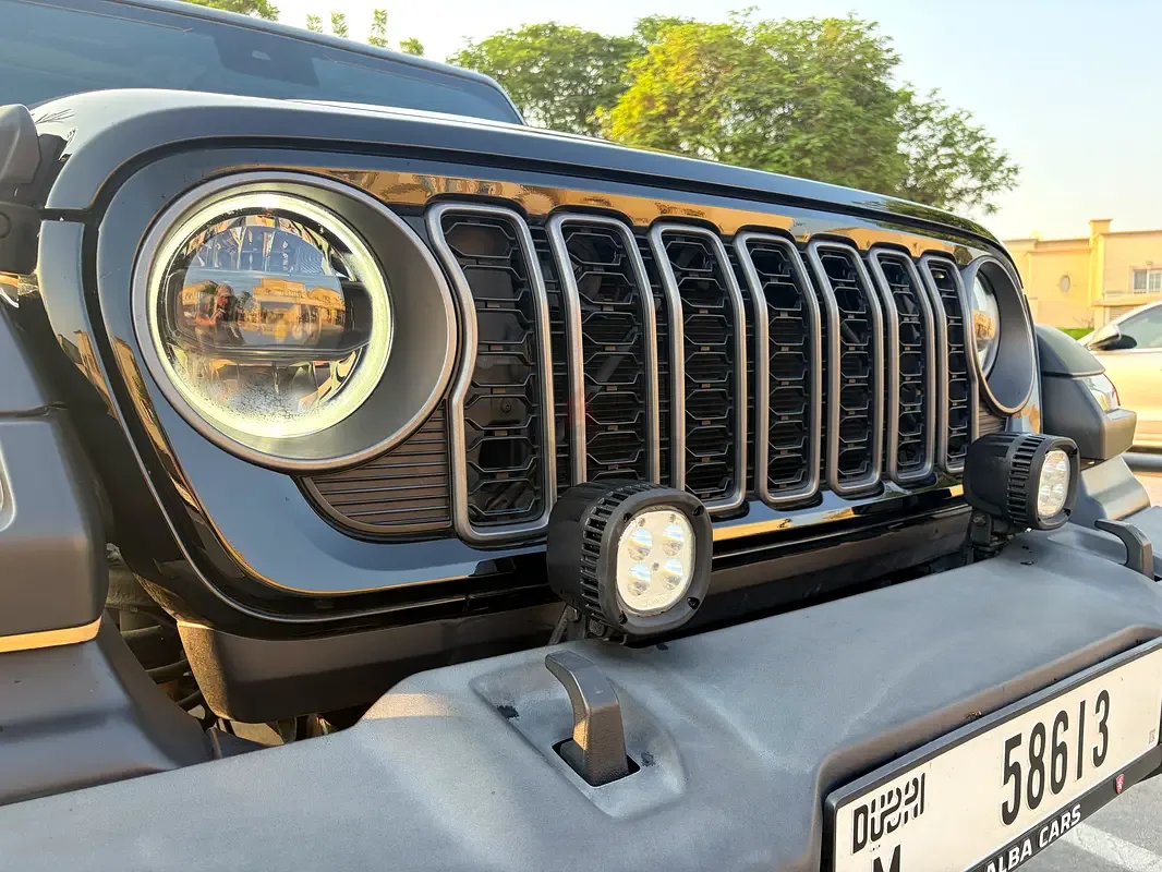 Jeep Wrangler 3.6 AT 4WD (290 hp) - 9
