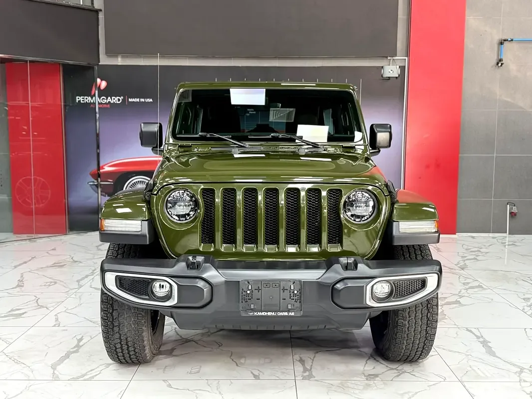 Jeep Wrangler 3.6 AT 4WD (290 حصان) - 2