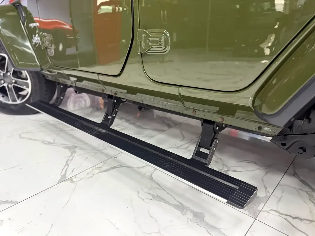 Jeep Wrangler 3.6 AT 4WD (290 حصان) - 9