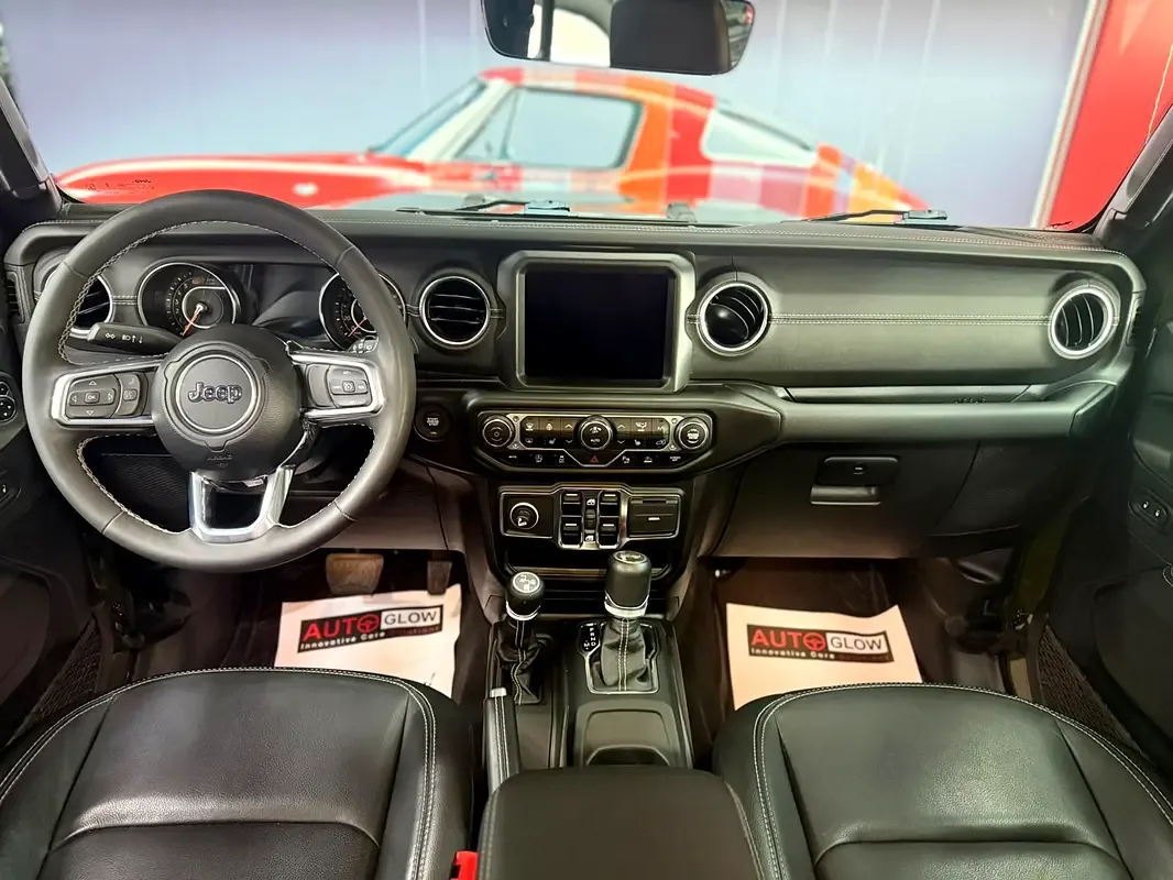 Jeep Wrangler 3.6 AT 4WD (290 حصان) - 10