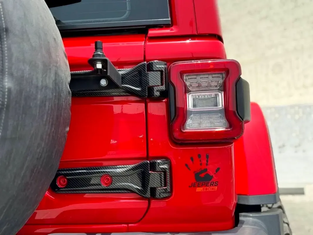 Jeep Wrangler 3.6 AT AWD (285 hp) - 8