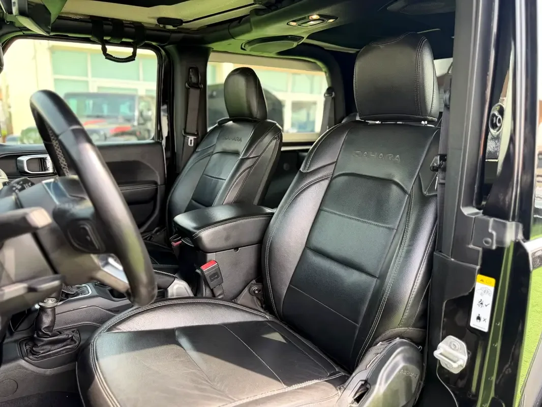 Jeep Wrangler 3.6 AT AWD (285 حصان) - 10