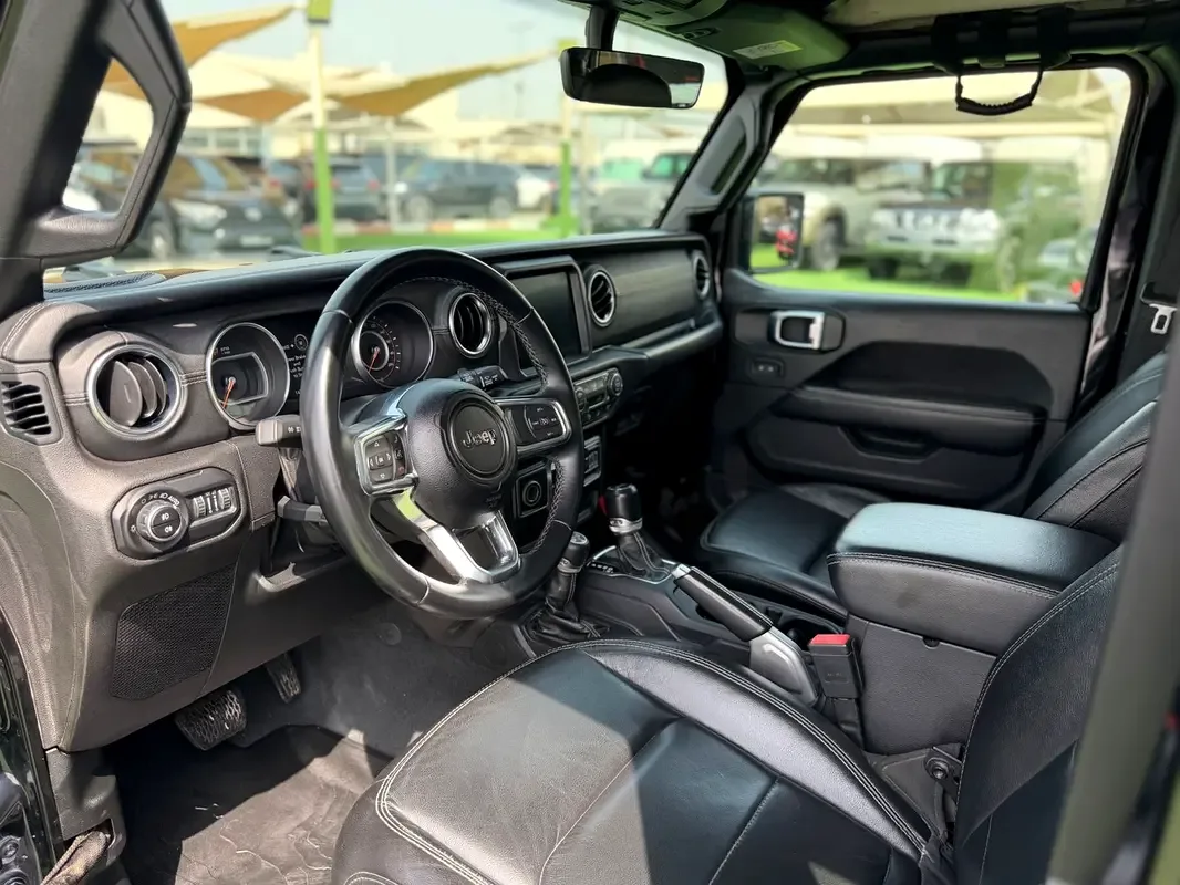 Jeep Wrangler 3.6 AT AWD (285 حصان) - 9