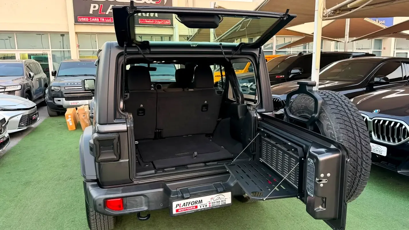 Jeep Wrangler 3.6 AT AWD (285 حصان) - 9