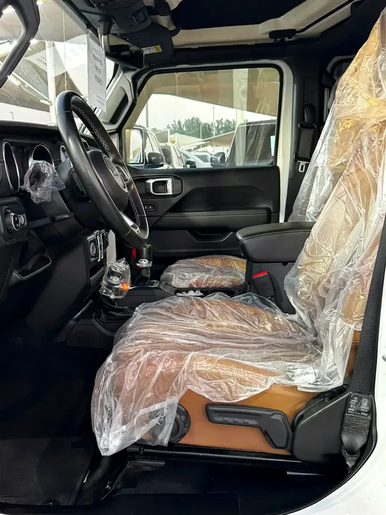 Jeep Wrangler 3.6 AT AWD (285 hp) - 13