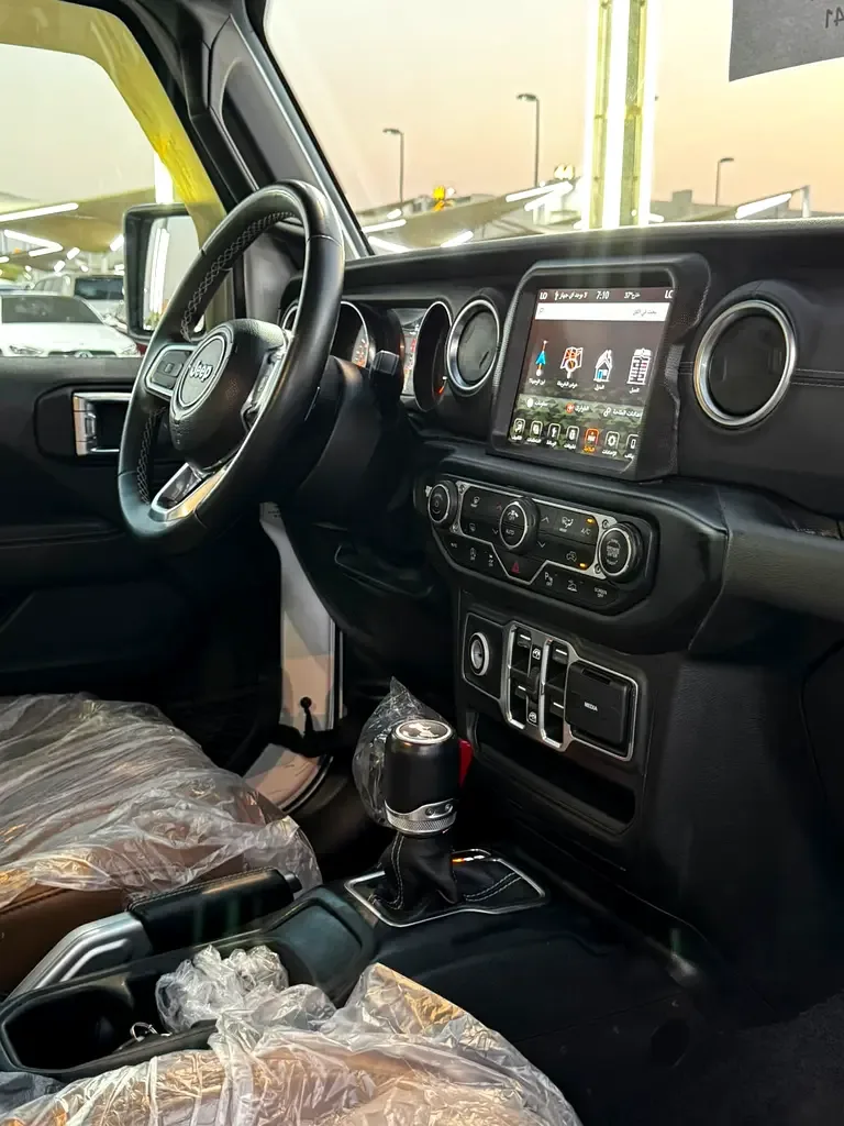 Jeep Wrangler 3.6 AT AWD (285 hp) - 17
