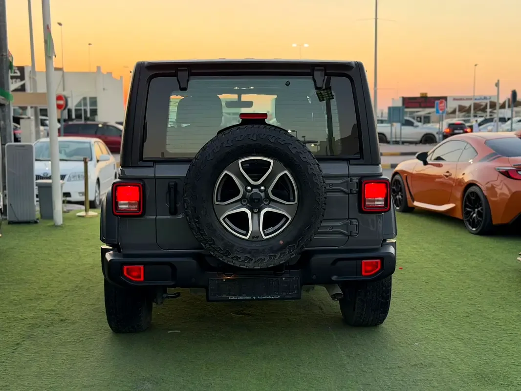Jeep Wrangler 3.6 AT AWD (285 hp) - 6