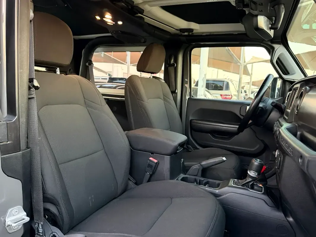 Jeep Wrangler 3.6 AT AWD (285 hp) - 11