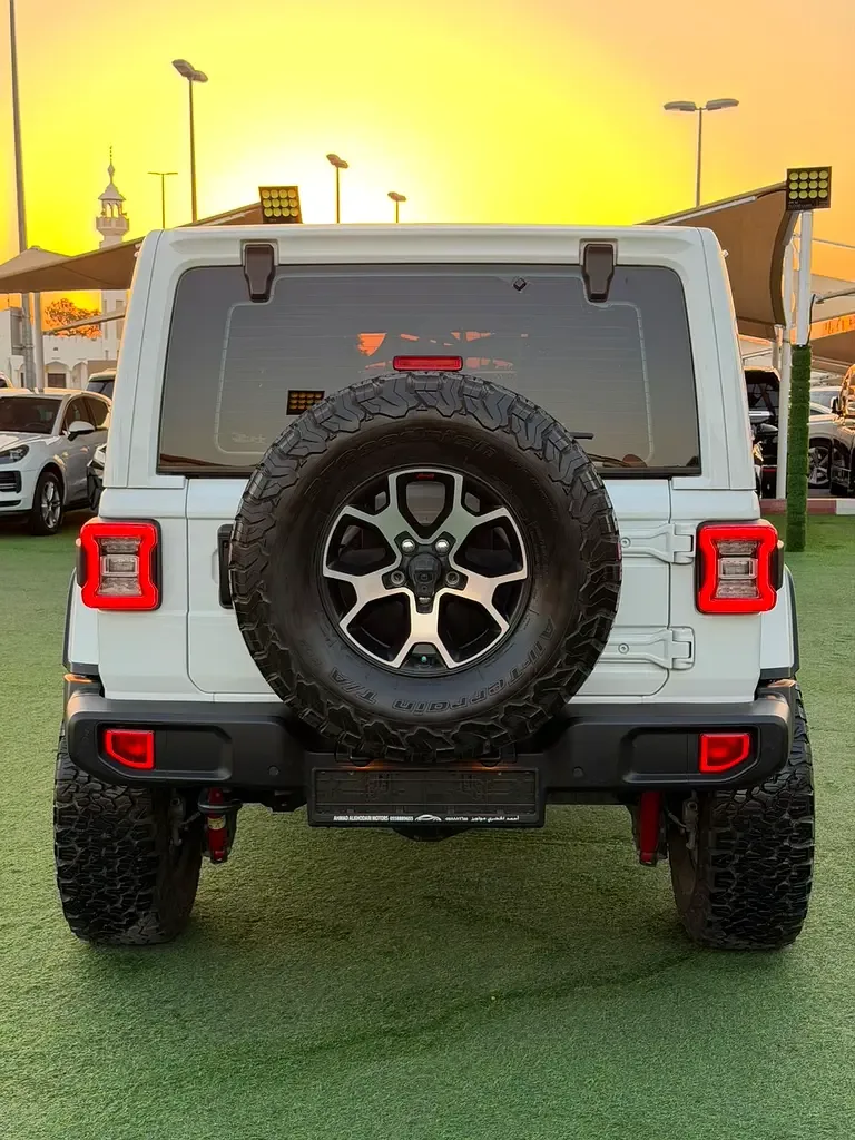 Jeep Wrangler 3.6 AT AWD (285 حصان) - 6