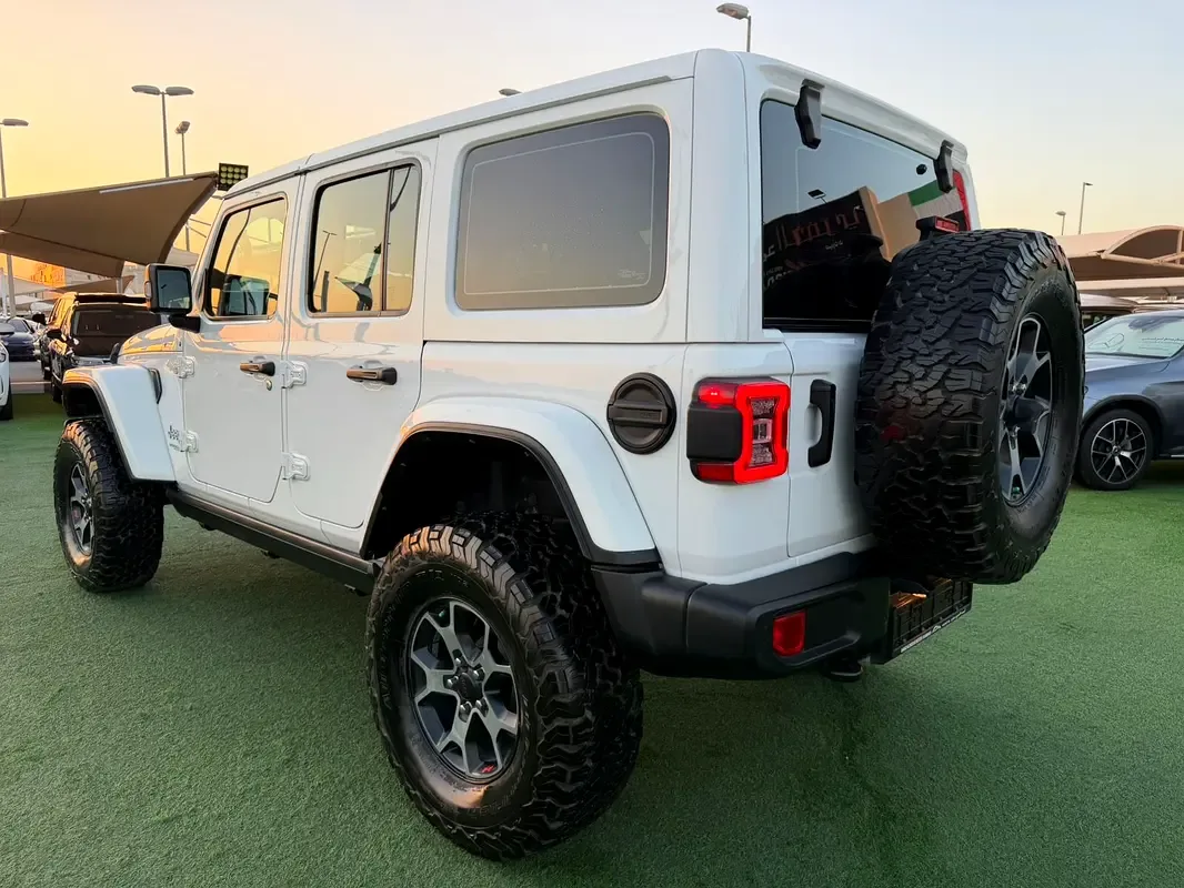 Jeep Wrangler 3.6 AT AWD (285 حصان) - 7