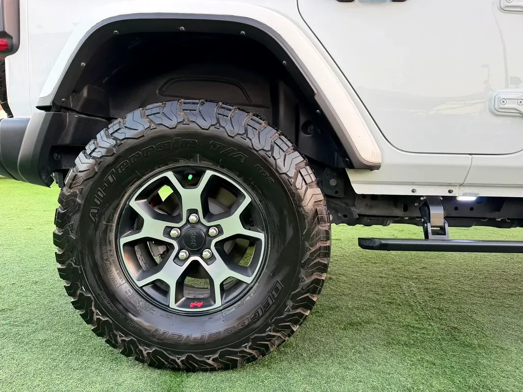 Jeep Wrangler 3.6 AT AWD (285 حصان) - 19