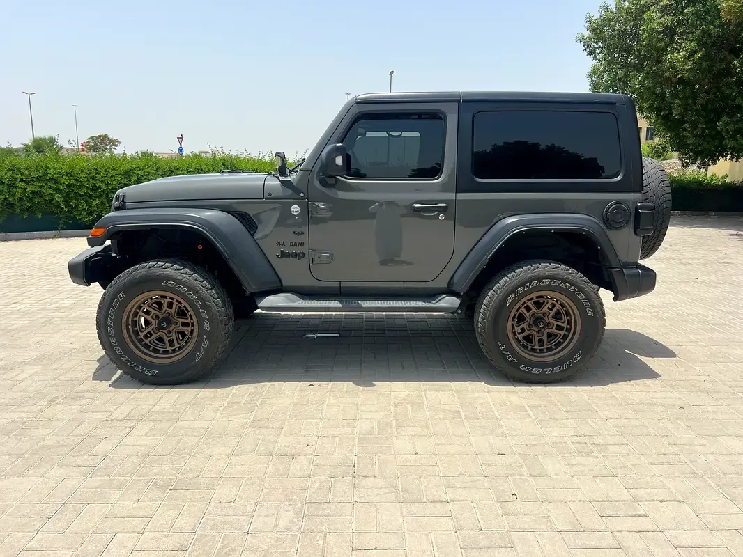 Jeep Wrangler 3.6 AT AWD (285 حصان) - 8