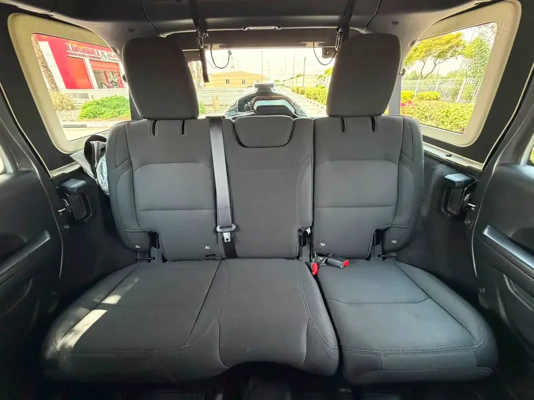 Jeep Wrangler 3.6 AT AWD (285 hp) - 7