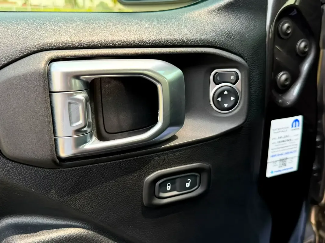Jeep Wrangler 3.6 AT AWD (285 hp) - 14