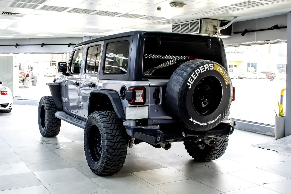 Jeep Wrangler 3.6 AT AWD (285 حصان) - 7