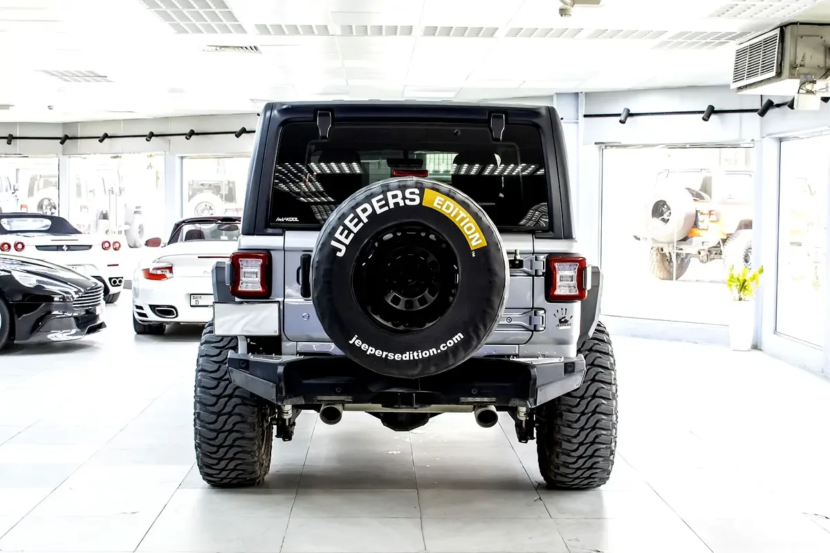 Jeep Wrangler 3.6 AT AWD (285 حصان) - 8