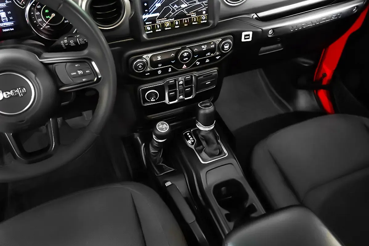 Jeep Wrangler 3.6 AT AWD (285 حصان) - 9