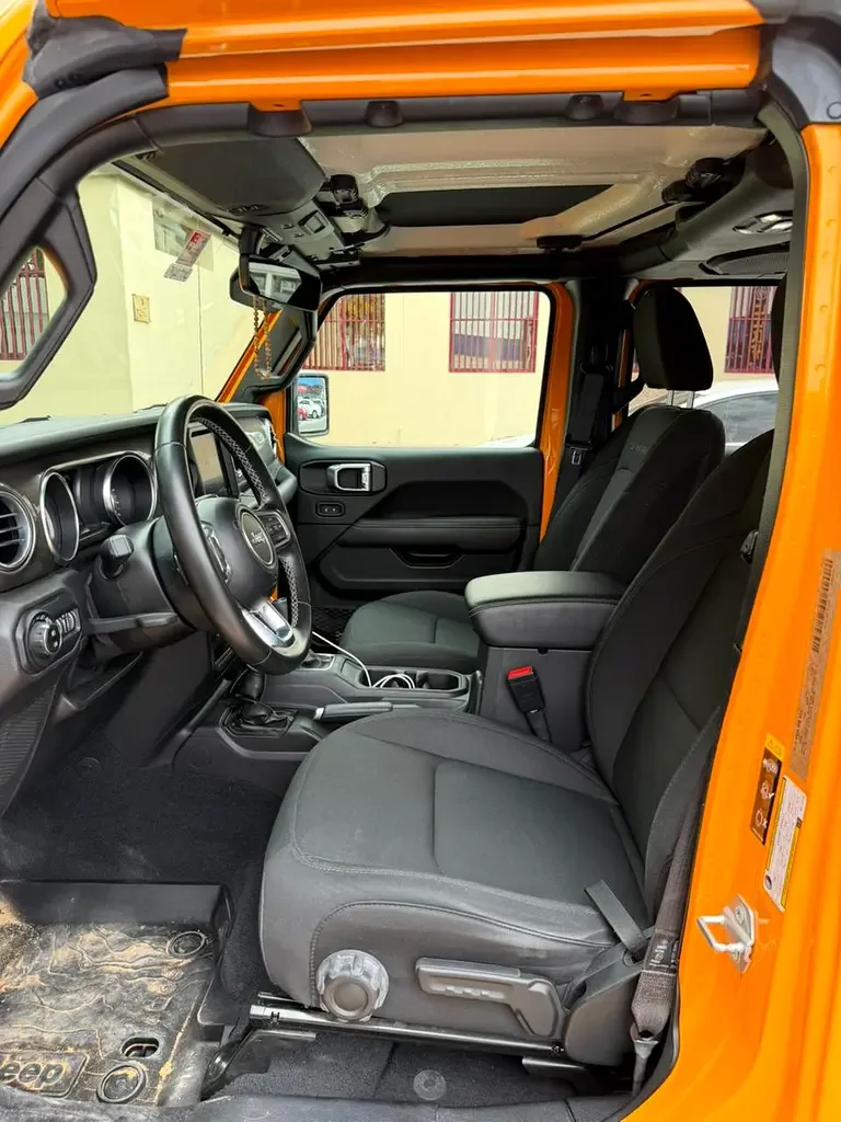 Jeep Wrangler 3.6 AT AWD (285 hp) - 8