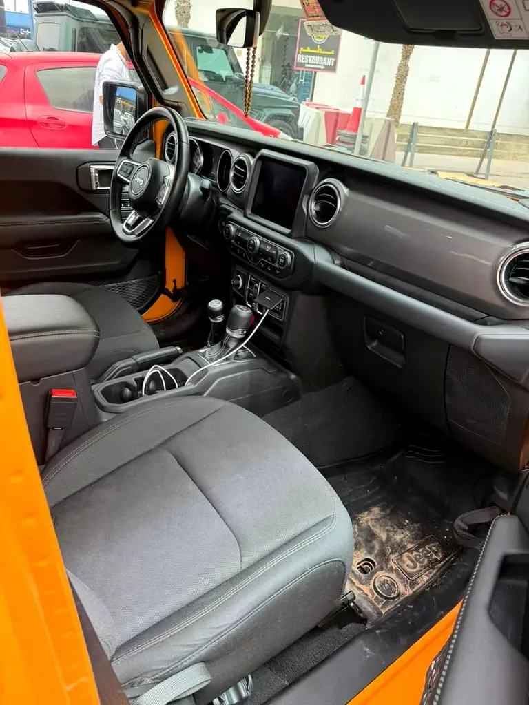 Jeep Wrangler 3.6 AT AWD (285 hp) - 11