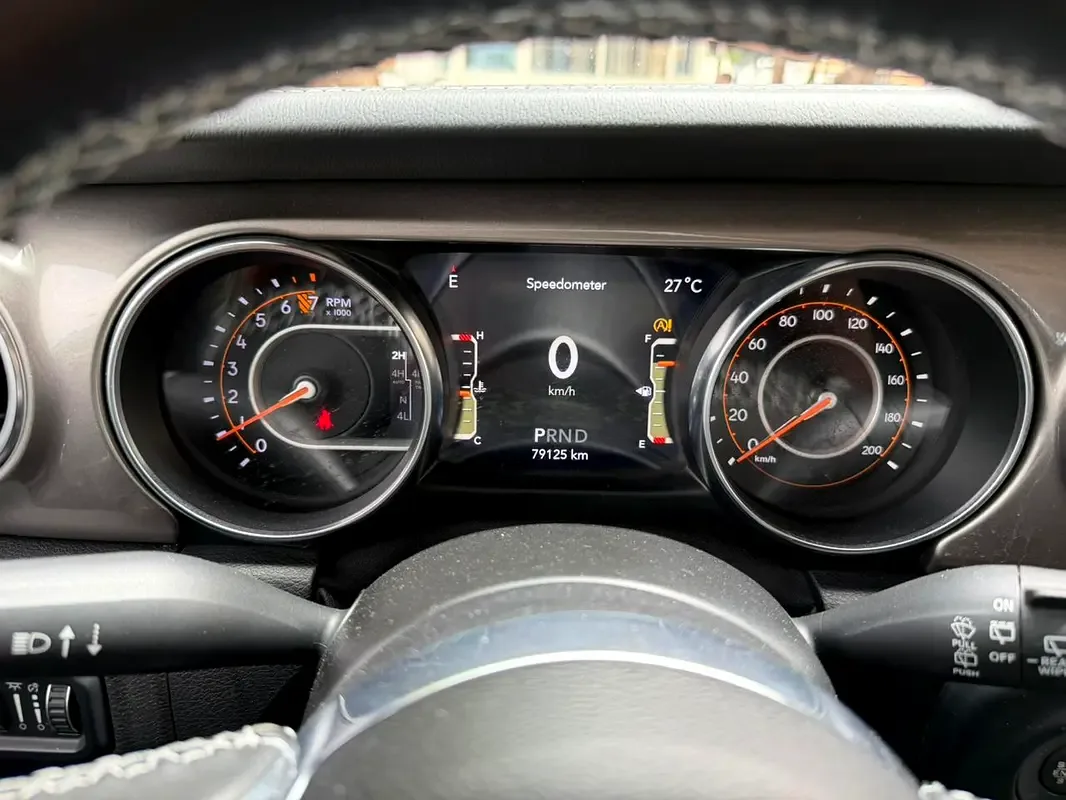 Jeep Wrangler 3.6 AT AWD (285 hp) - 12