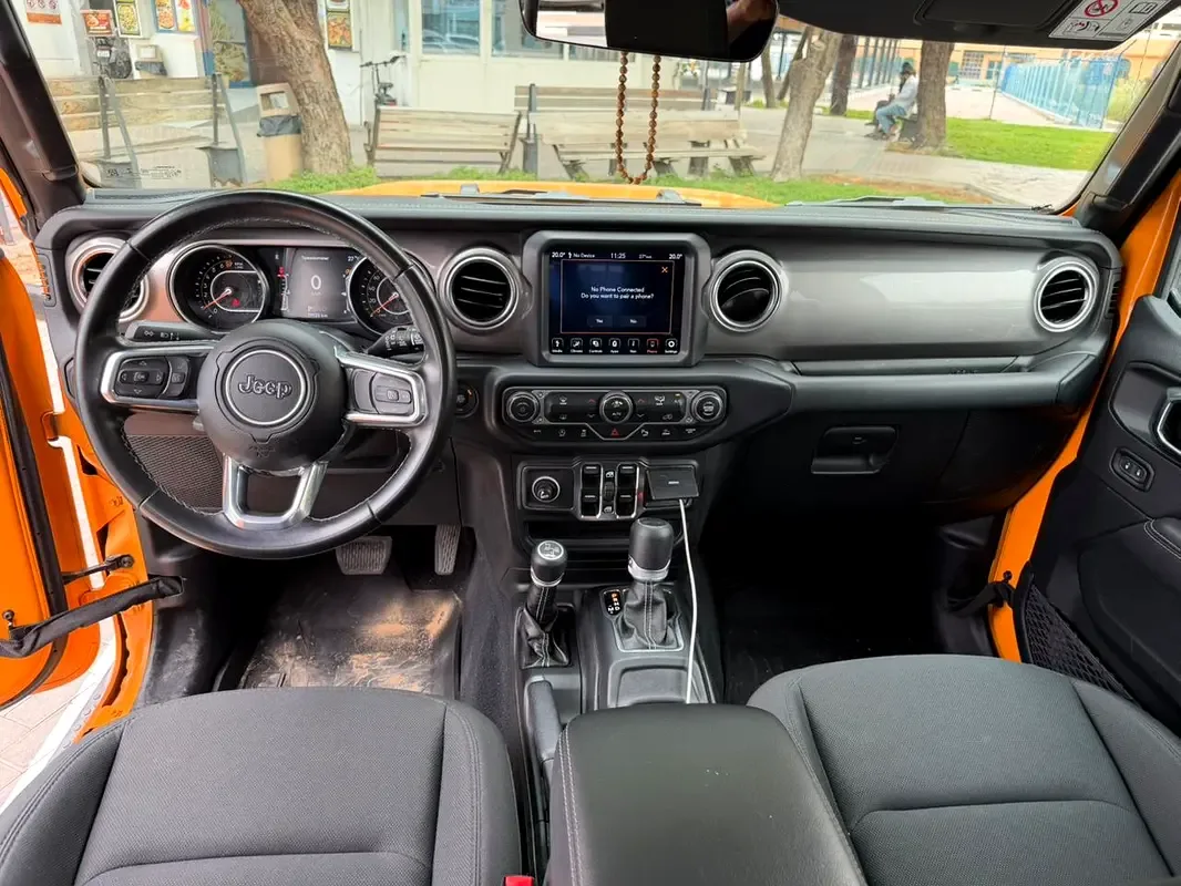 Jeep Wrangler 3.6 AT AWD (285 hp) - 10