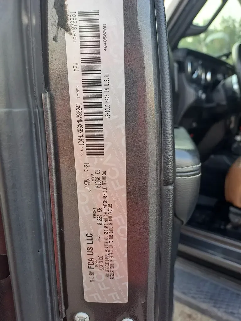 Jeep Wrangler 3.6 AT AWD (285 hp) - 11