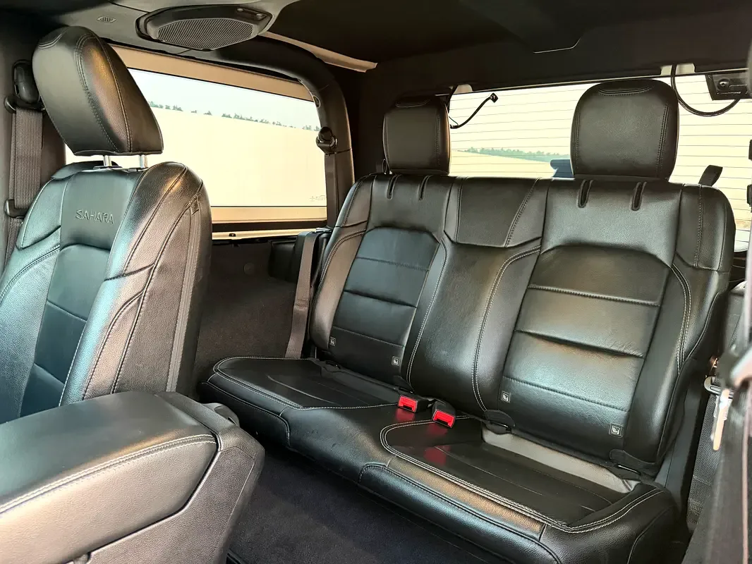 Jeep Wrangler 3.6 AT AWD (285 hp) - 11