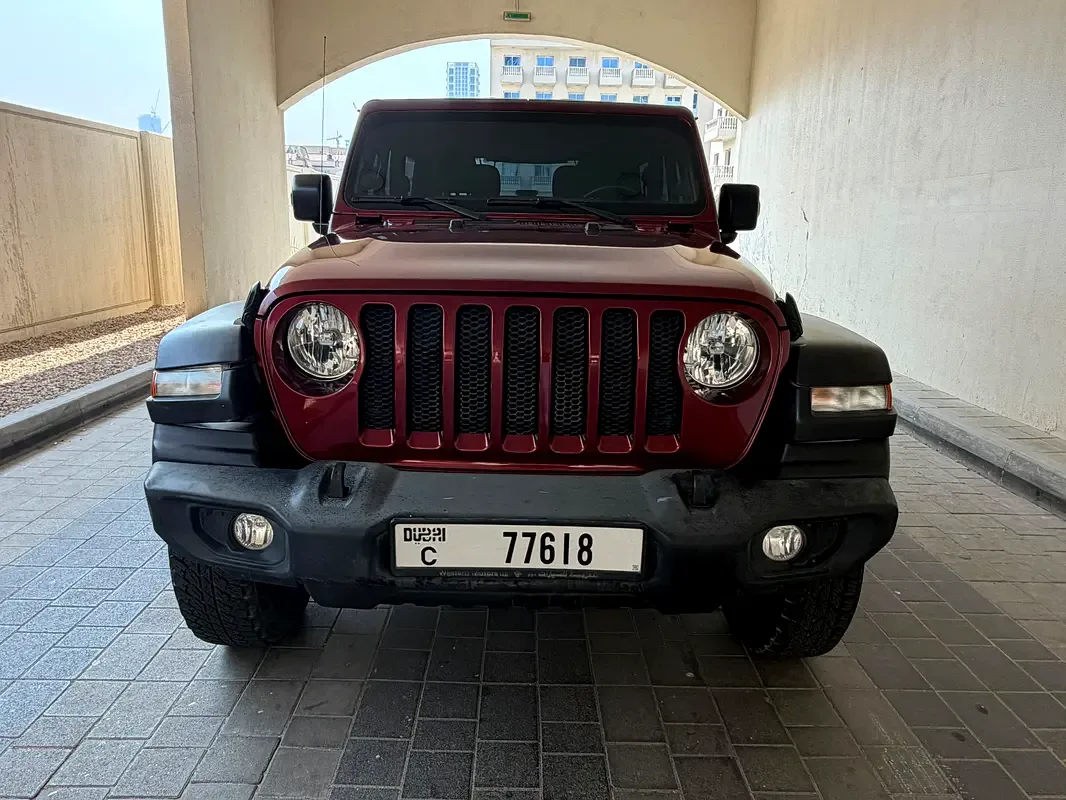 Jeep Wrangler 3.6 AT AWD (285 حصان)