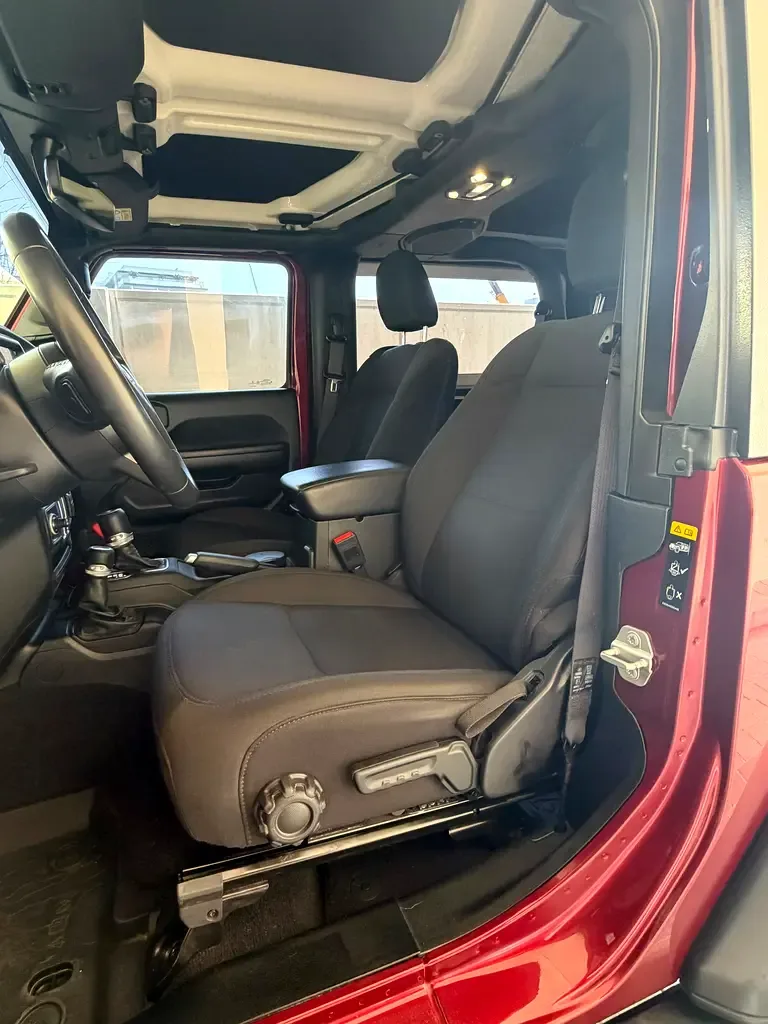 Jeep Wrangler 3.6 AT AWD (285 حصان) - 5